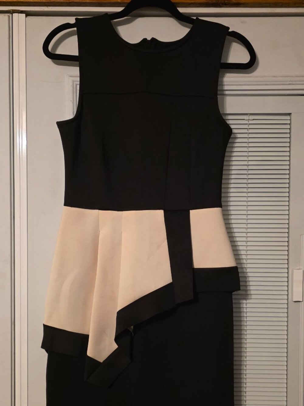 Metaphor Sleeveless Black Dress (Size S)